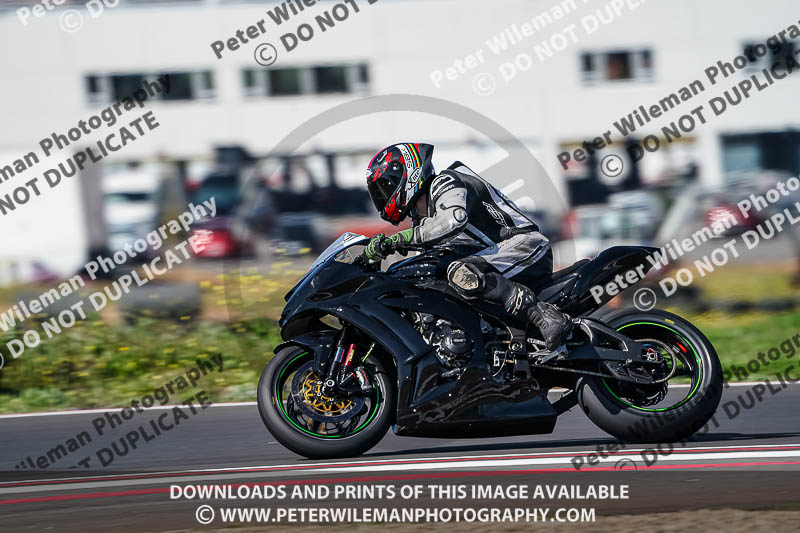 cadwell no limits trackday;cadwell park;cadwell park photographs;cadwell trackday photographs;enduro digital images;event digital images;eventdigitalimages;no limits trackdays;peter wileman photography;racing digital images;snetterton;snetterton no limits trackday;snetterton photographs;snetterton trackday photographs;trackday digital images;trackday photos